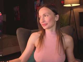 evelyn-smitt Live Webcam on CamSoda