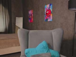 Evelyn live cam
