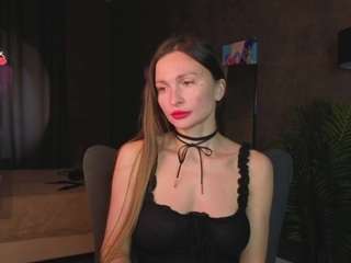 Evelyn live cam preview