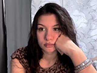  i-am-shy chat room