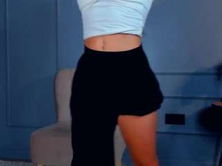 LindsyAskew