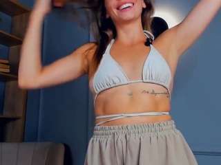 LindsyAskew