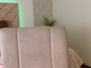 lizzie-klai webcam