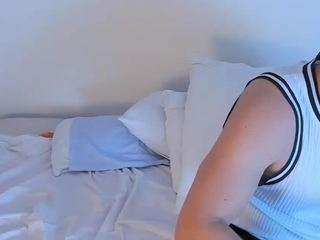 lya-ans Live Webcam on CamSoda