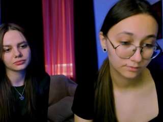 mila-hiss Live Webcam on CamSoda