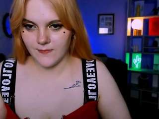 mila-spring Live Webcam on CamSoda