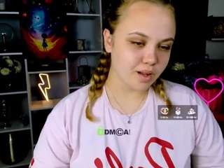 mila-spring Live Webcam on CamSoda