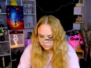 mila-spring Live Webcam on CamSoda
