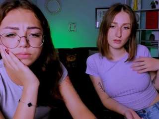 mila-spring Live Webcam on CamSoda