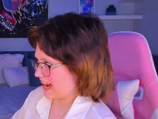 nina-luna webcam