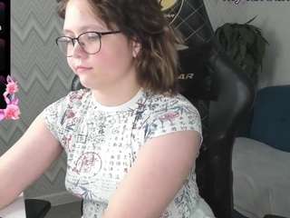 nina-luna Live Webcam on CamSoda