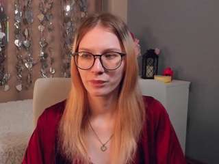 ruthashastri's CamSoda show and profile