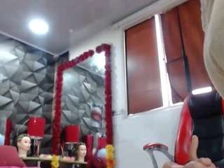 sexy-matute Live Webcam on CamSoda