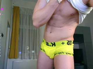 christianlevinee webcam