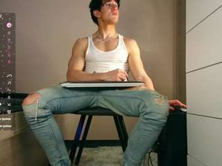 christianlevinee webcam