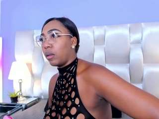 diiamondrose Live Webcam on CamSoda