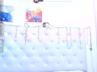 gia-fantasy's CamSoda show and profile