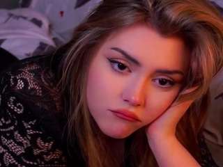 jannetcotant Live Webcam on CamSoda