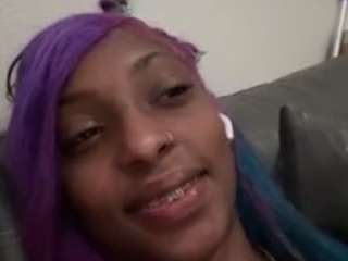 KamillasKiss4