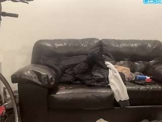 mrshyboy32 Live Webcam on {site_name}