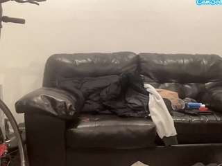 mrshyboy32 Live Webcam on {site_name}