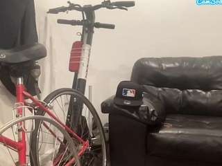 mrshyboy32 Live Webcam on {site_name}