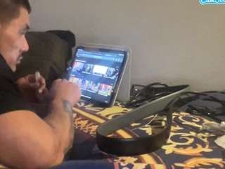 mrshyboy32 Live Webcam on CamSoda