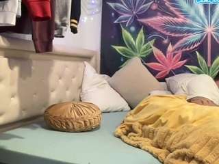 mrshyboy32 webcam model