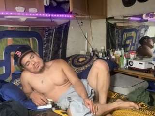 mrshyboy32 Sex Cam Show