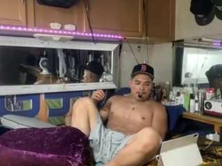 mrshyboy32 Sex Cam Show