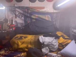 Mrshyboy32 live webcam show