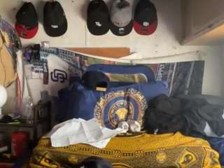 Mrshyboy32