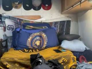 Mrshyboy32
