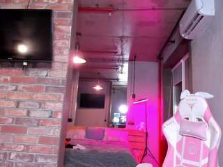 naomimif webcam