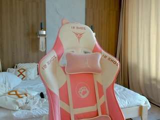 naomimif webcam
