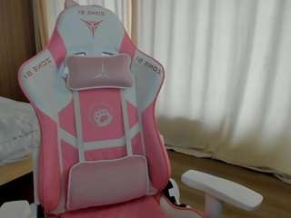 naomimif webcam