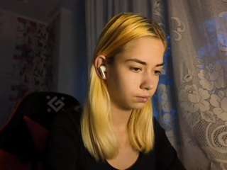 zolaheimrich Live Webcam on {site_name}