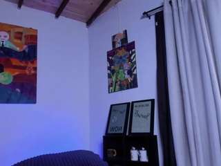 le modèle danielebunny est en webcam porno dans un show sur le site camsoda, il possède les tags suivants: asshole,bedroom,brown hair,cock rating,handjob,lean,orgasm,spank,tease,hd