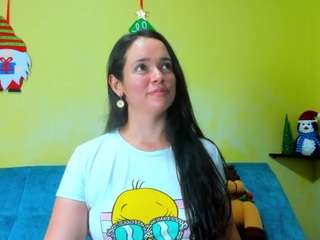 loreen-grey Live Webcam on CamSoda