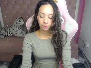 megan-collins-b webcam