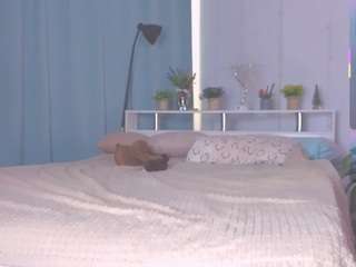 vanessaivess Live Webcam on CamSoda