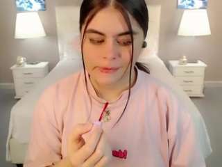 maddisonivanova1 Toy live webcam