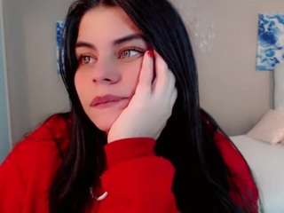 maddisonivanova1 live webcam on Soda Cams