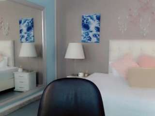 maddisonivanova1 live cam profile