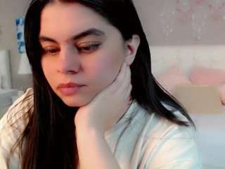 maddisonivanova1's CamSoda show and profile