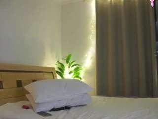 morenadolce webcam model