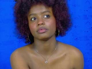 nymzieloren live cam profile