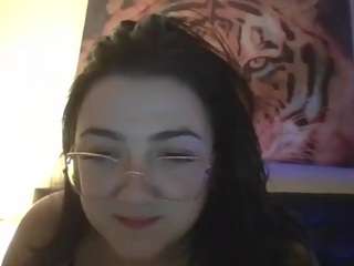 tinylillady Live Webcam on CamSoda