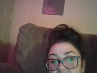 tinylillady Webcam Model Profile