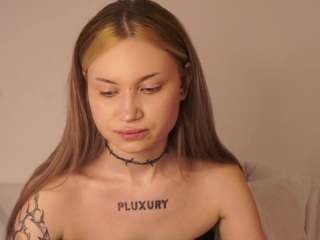 Hd, Young adult, Teen 18, Small tits, Skinny, Full nudity, Flashing, Finger..., brown eyes 13